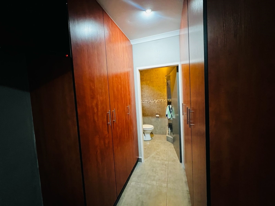 3 Bedroom Property for Sale in Waterval East North West